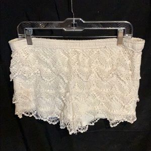 Cream lace shorts rewind brand